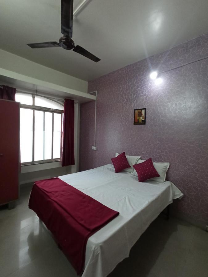 Malwade Motels Pune Exterior foto