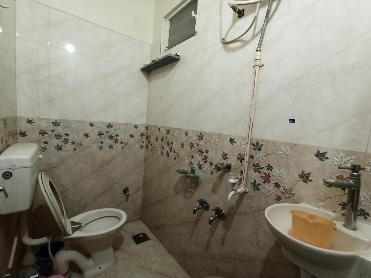 Malwade Motels Pune Exterior foto